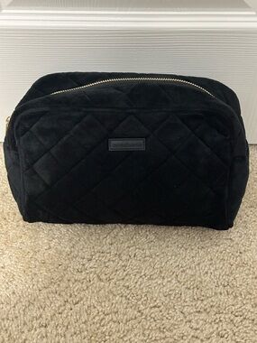 BareMinerals Black Velvet Quilted Cosmetic Makeup Travel Bag - New & Unused